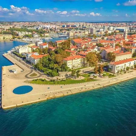 Katic-1 By Interhome Apartmán *